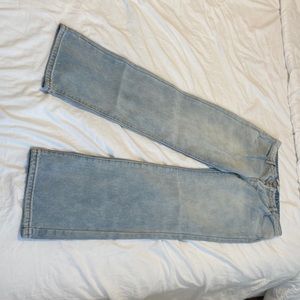 Adika, size M (38), light wash denim